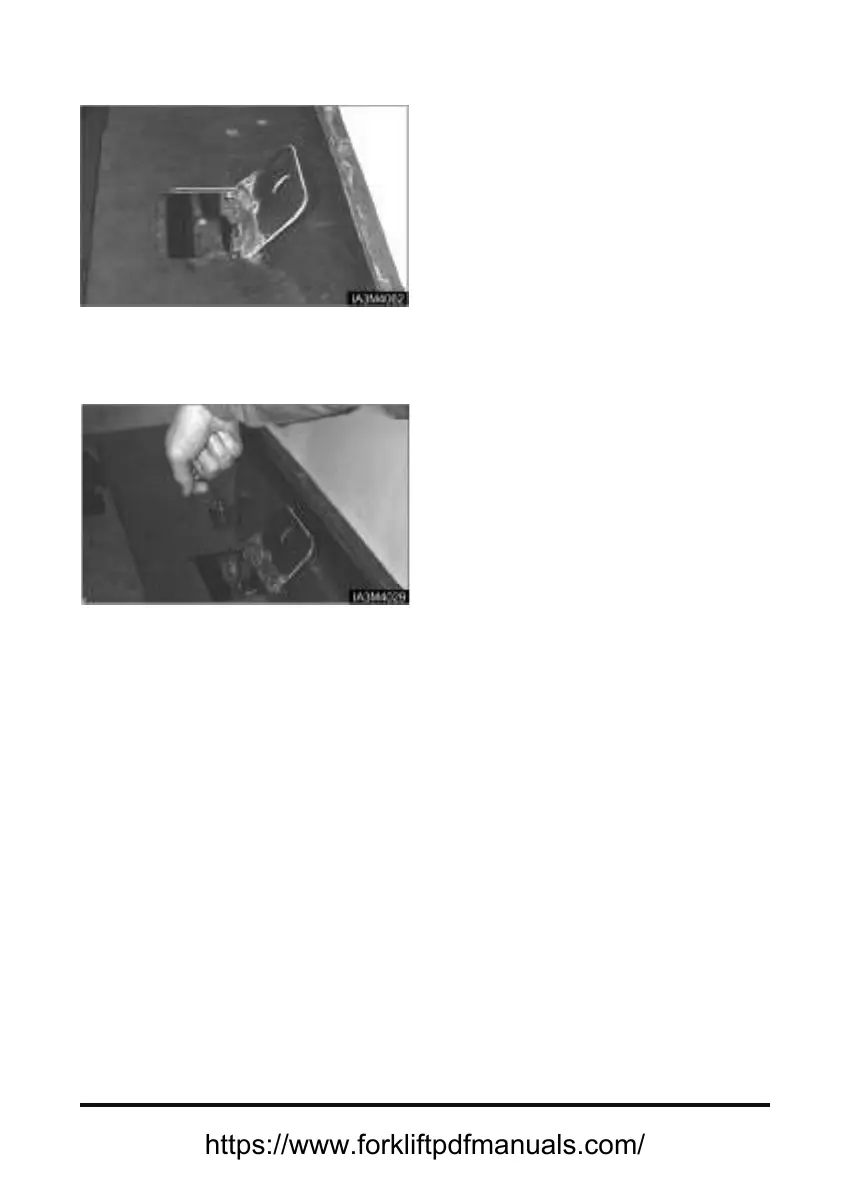 Page #316 background image