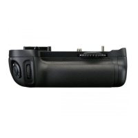 Preview: Nikon MB-D14